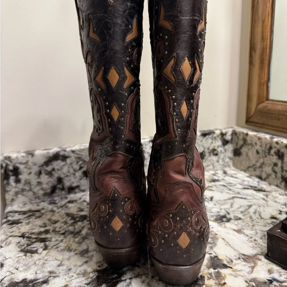 Lucchese Brown and Tan Heeled Boots - Picture 7 of 10
